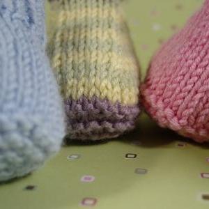 Sweet Little Booties, Knit in the r..